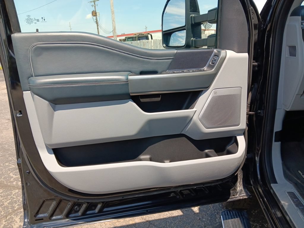 Used 2023 Ford F250 Limited w/ FX4 Off-Road Package AWD/4WD image 30