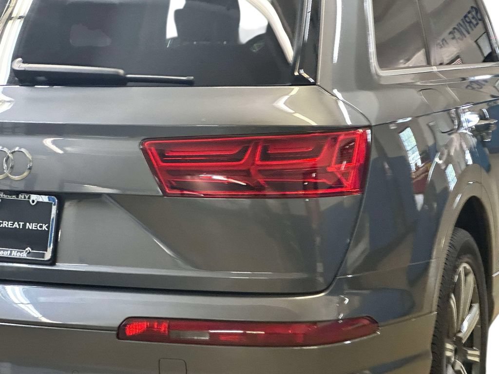 Used 2019 Audi Q7 2.0T Premium Plus w/ Premium Plus Package AWD/4WD image 29