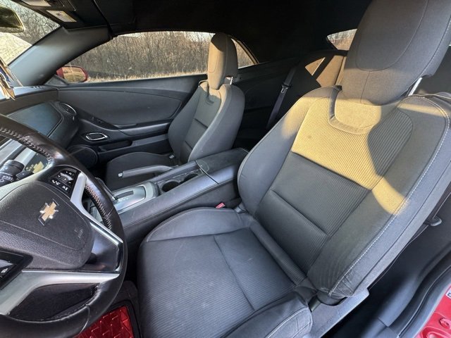 Used 2015 Chevrolet Camaro LT image 9