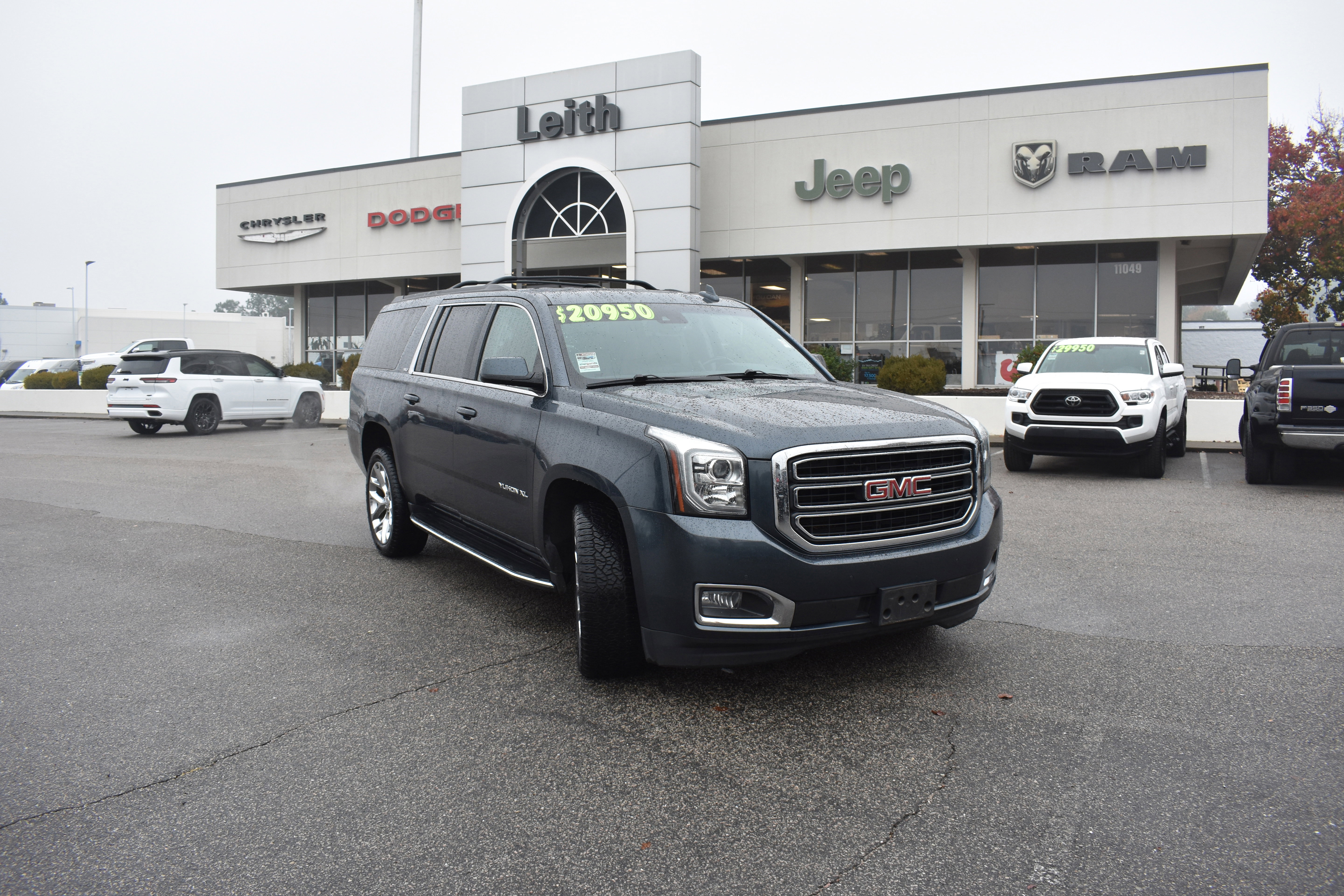 Used 2019 GMC Yukon XL SLT w/ Open Road Package