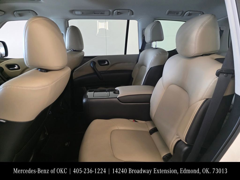 Used 2023 INFINITI QX80 Premium Select w/ All-Season Package image 14