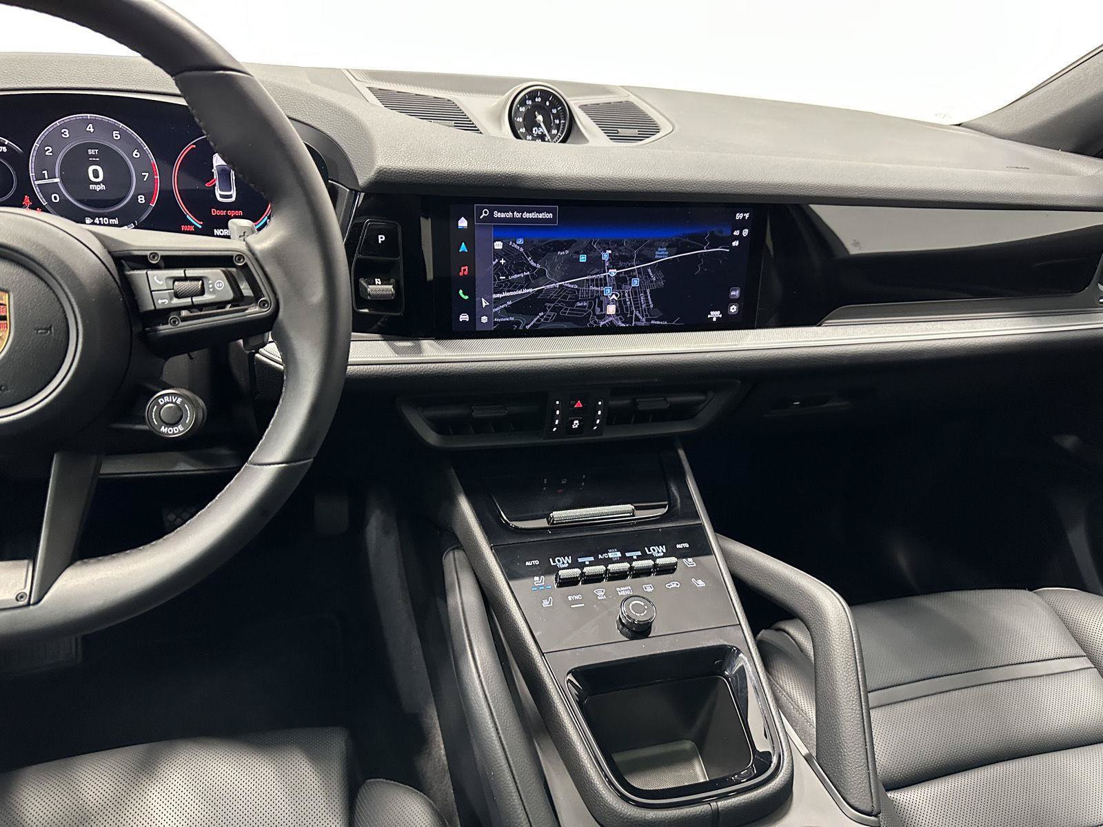 Certified 2026 Porsche Cayenne Coupe AWD/4WD image 28