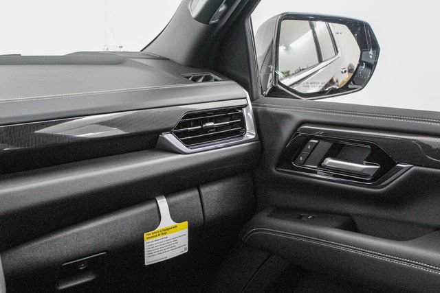 New 2026 GMC Yukon Elevation w/ Elevation Premium Package AWD/4WD image 21