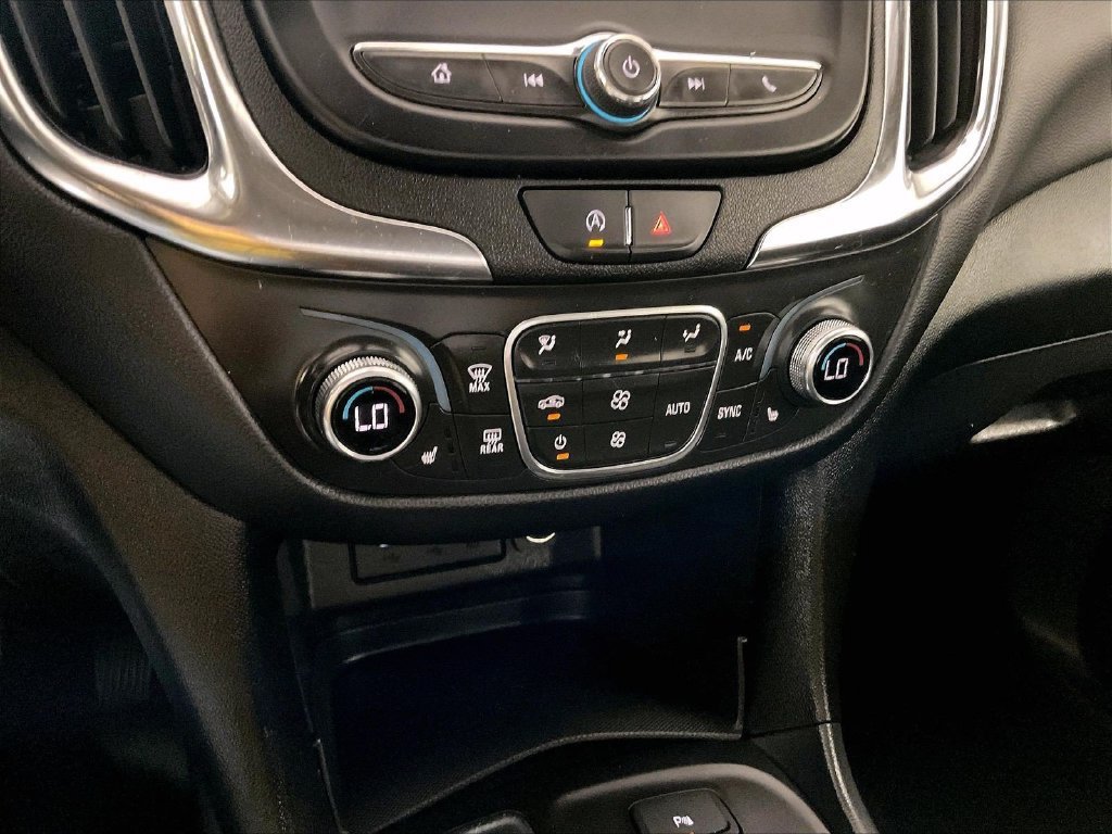 Used 2024 Chevrolet Equinox LT AWD/4WD image 25