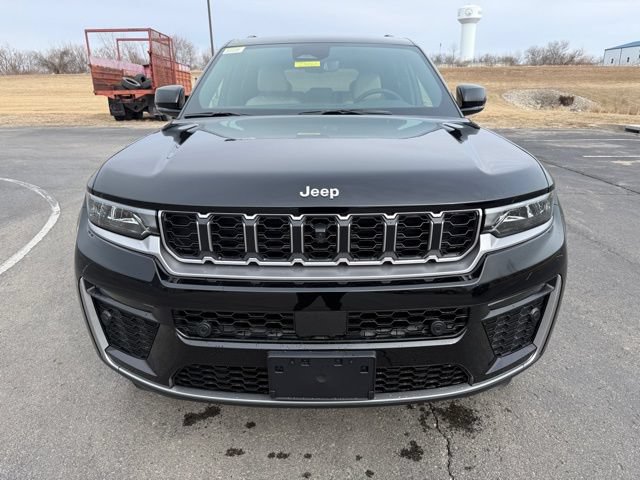New 2026 Jeep Grand Cherokee Limited w/ Luxury Tech Group II AWD/4WD video 2