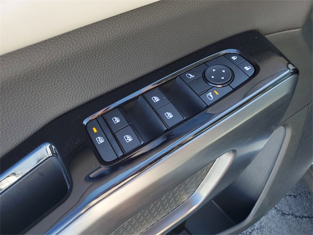 New 2026 Nissan Pathfinder SL image 22