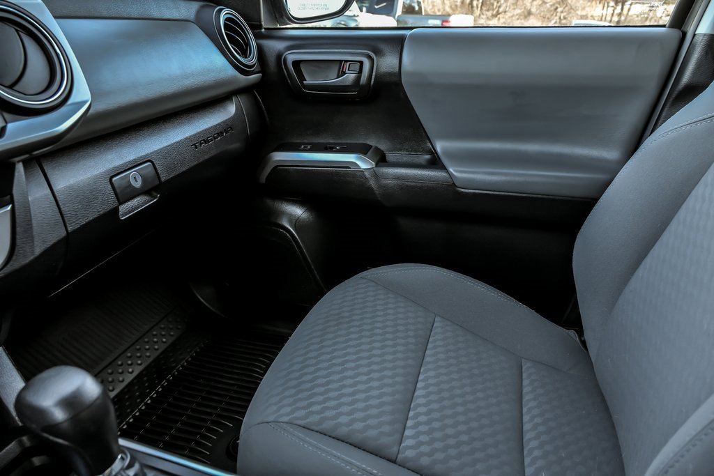 Used 2021 Toyota Tacoma SR5 image 25
