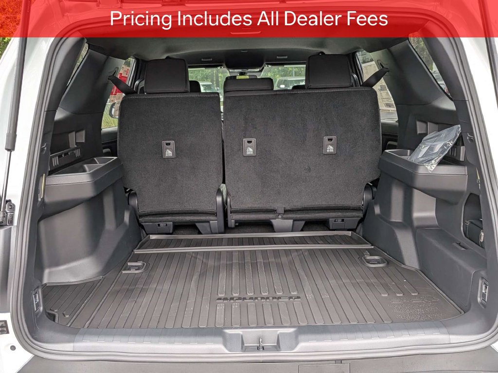 New 2026 Toyota 4Runner SR5 AWD/4WD image 14