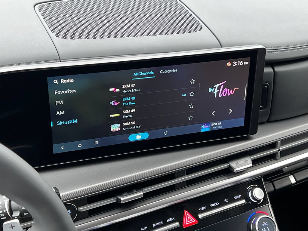 New 2026 Hyundai Santa Fe SE FWD image 12