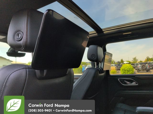 Used 2021 Chevrolet Suburban High Country AWD/4WD image 26