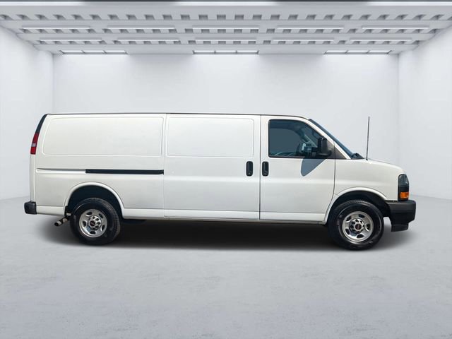 Used 2023 GMC Savana 2500 Extended w/ Driver Convenience Package image 2