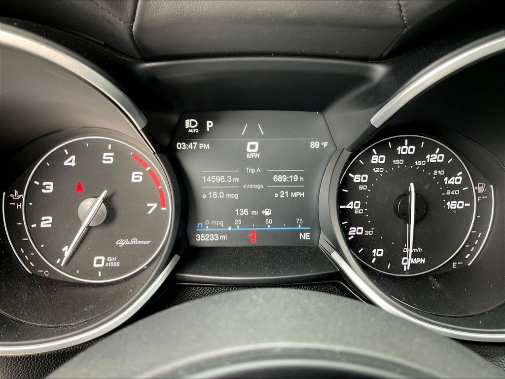 Used 2023 Alfa Romeo Stelvio Ti AWD/4WD image 13