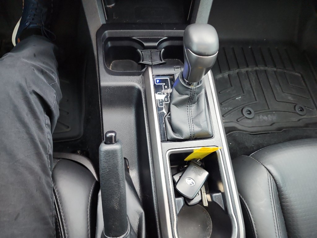 Used 2022 Toyota Tacoma Limited AWD/4WD image 32