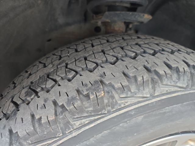 Used 2019 Jeep Cherokee Trailhawk w/ Cold Weather Group image 26