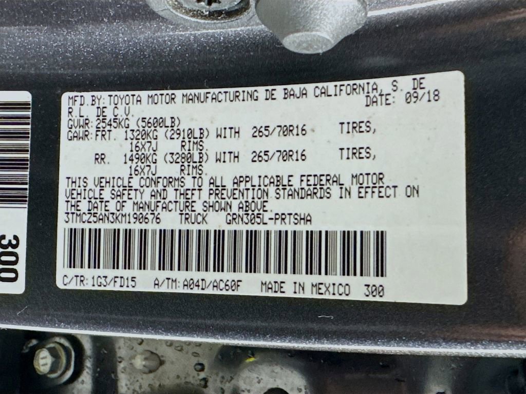 Used 2019 Toyota Tacoma TRD Off-Road AWD/4WD image 37