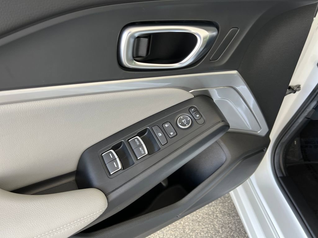 Used 2024 Acura Integra FWD image 13