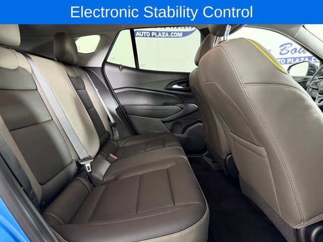 Used 2025 Chevrolet Trax ACTIV FWD image 19