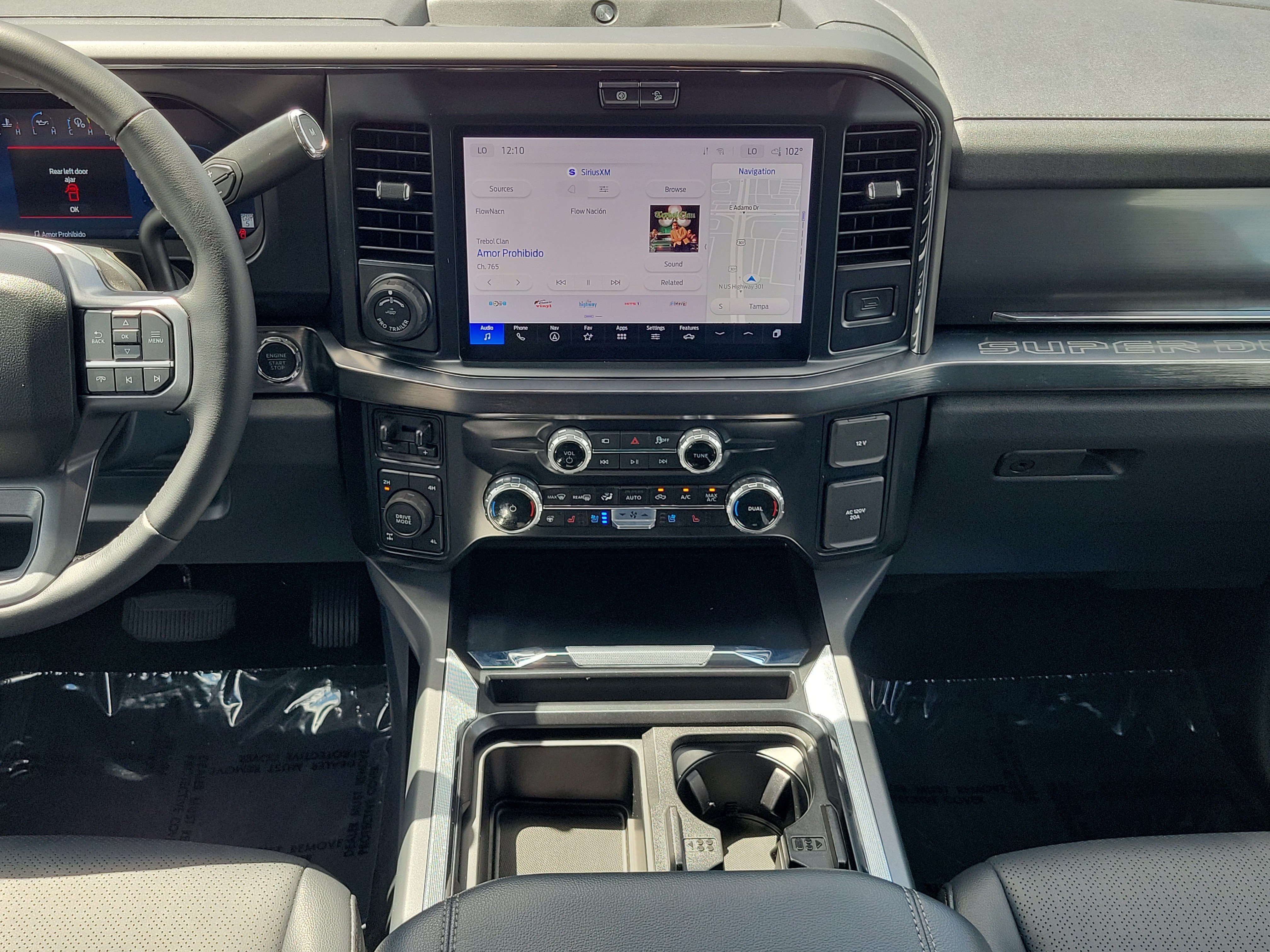 Certified 2025 Ford F250 Lariat w/ Lariat Ultimate Package AWD/4WD image 14