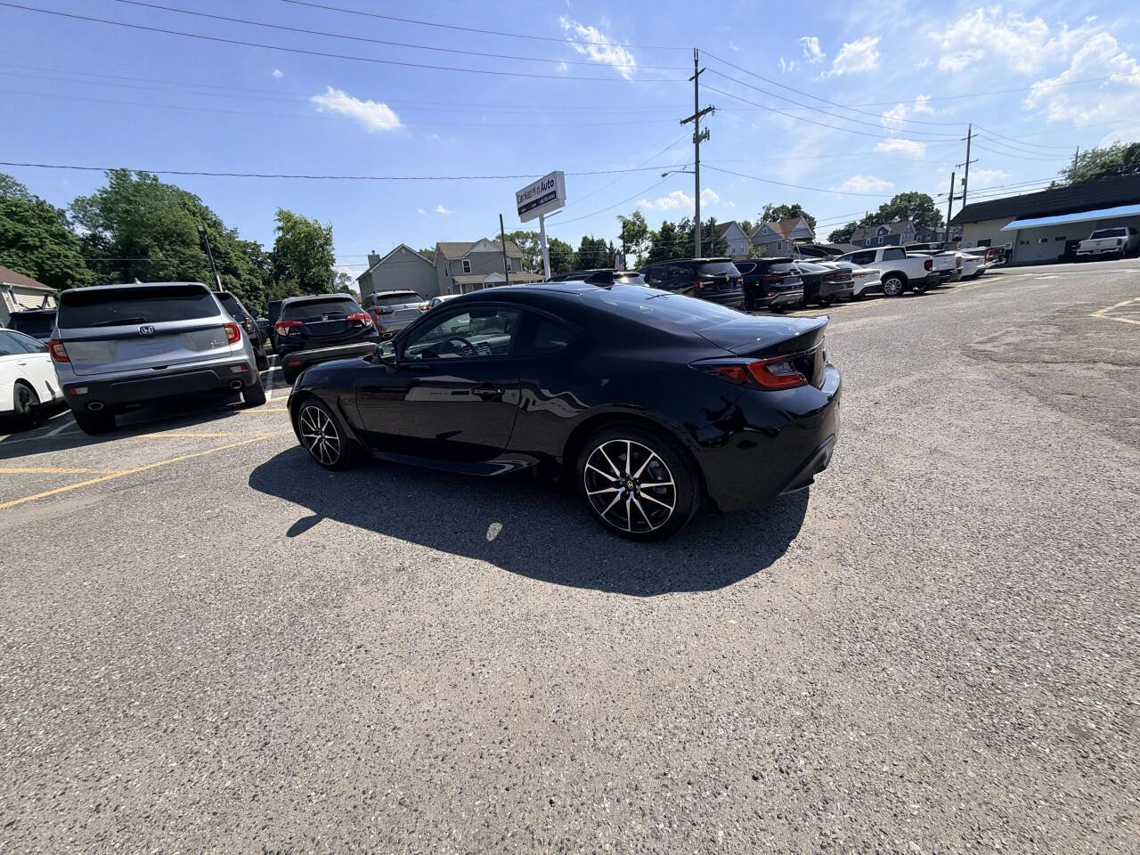Used 2025 Toyota GR86 RWD image 26