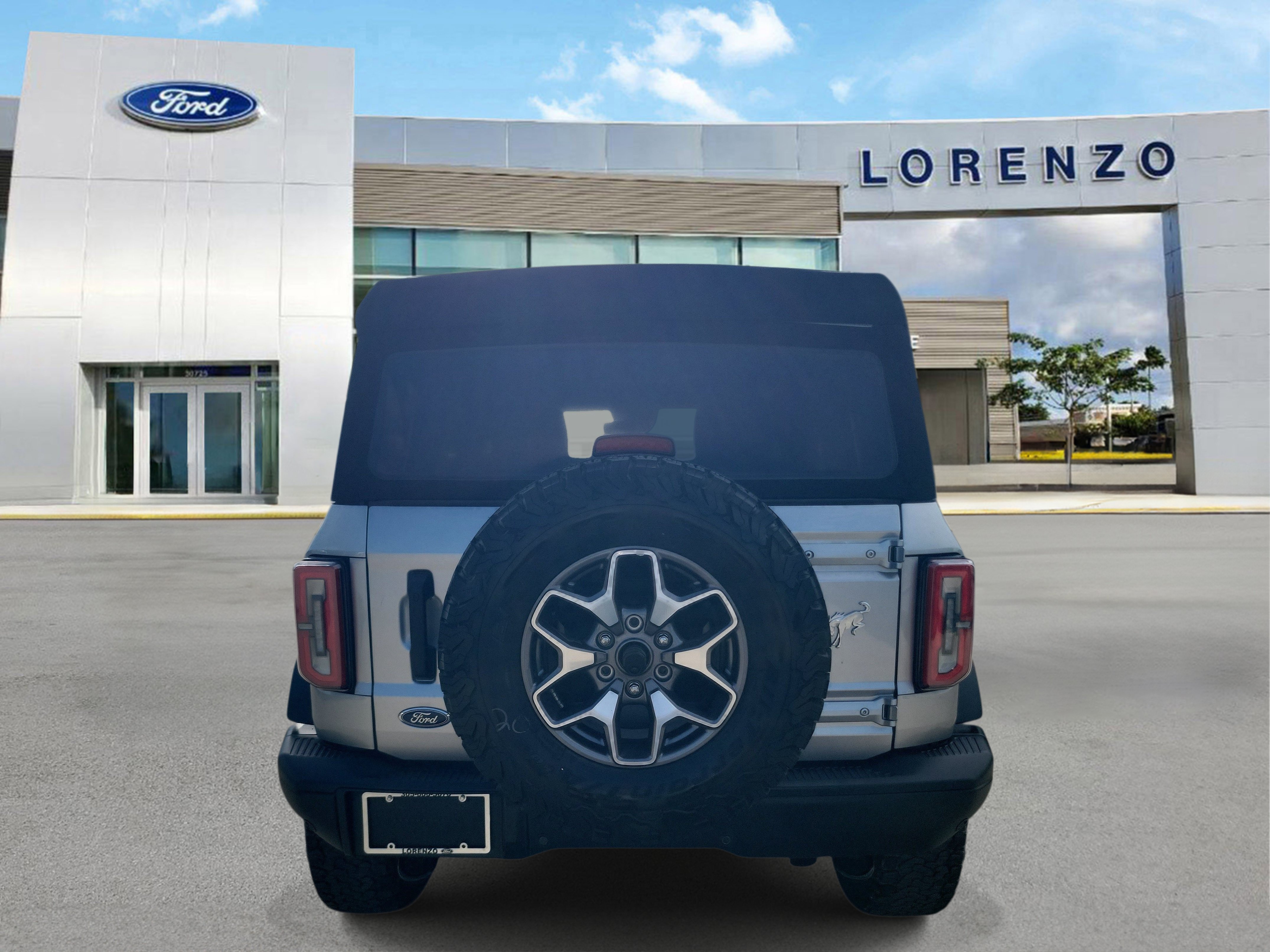 Used 2023 Ford Bronco Badlands AWD/4WD image 5