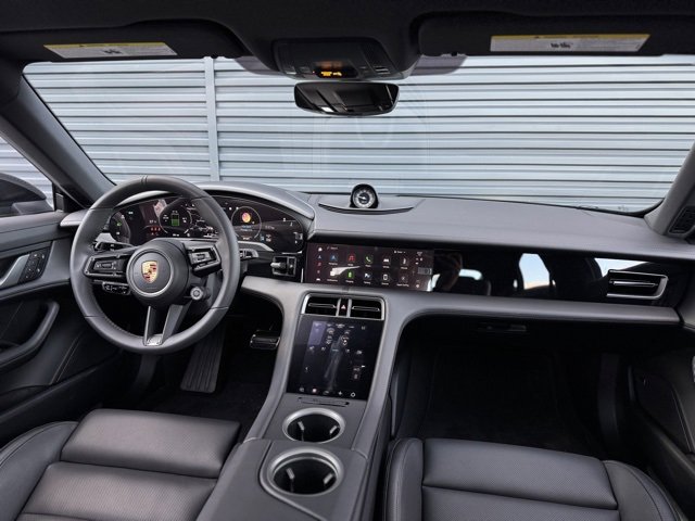 New 2025 Porsche Taycan 4S image 38