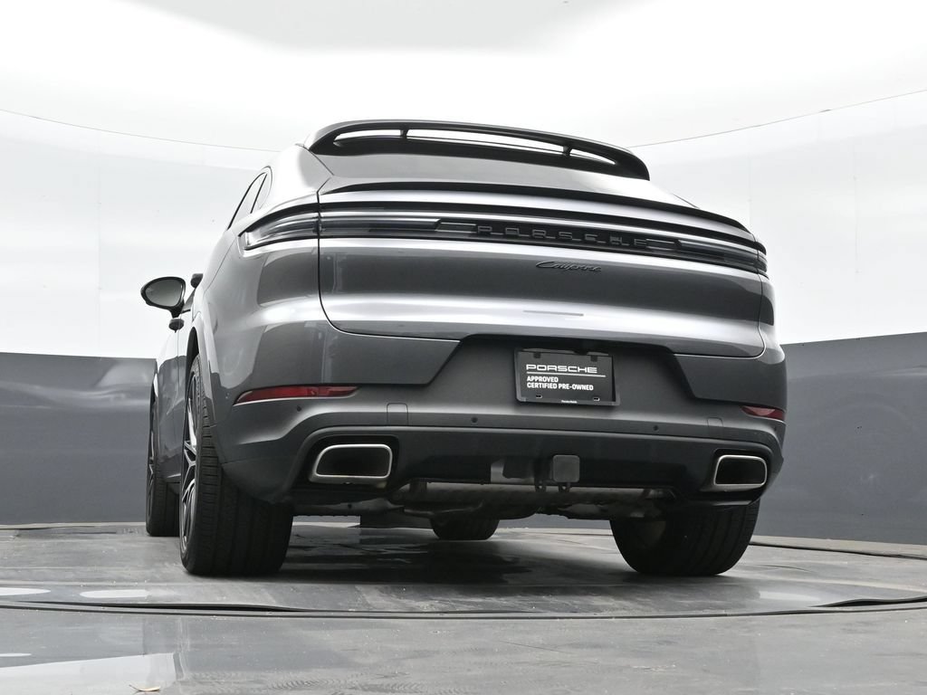 Certified 2025 Porsche Cayenne Coupe AWD/4WD image 36