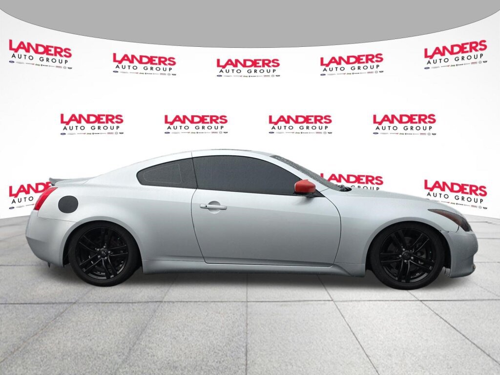 Used 2009 INFINITI G37 Journey w/ Premium Pkg RWD image 2