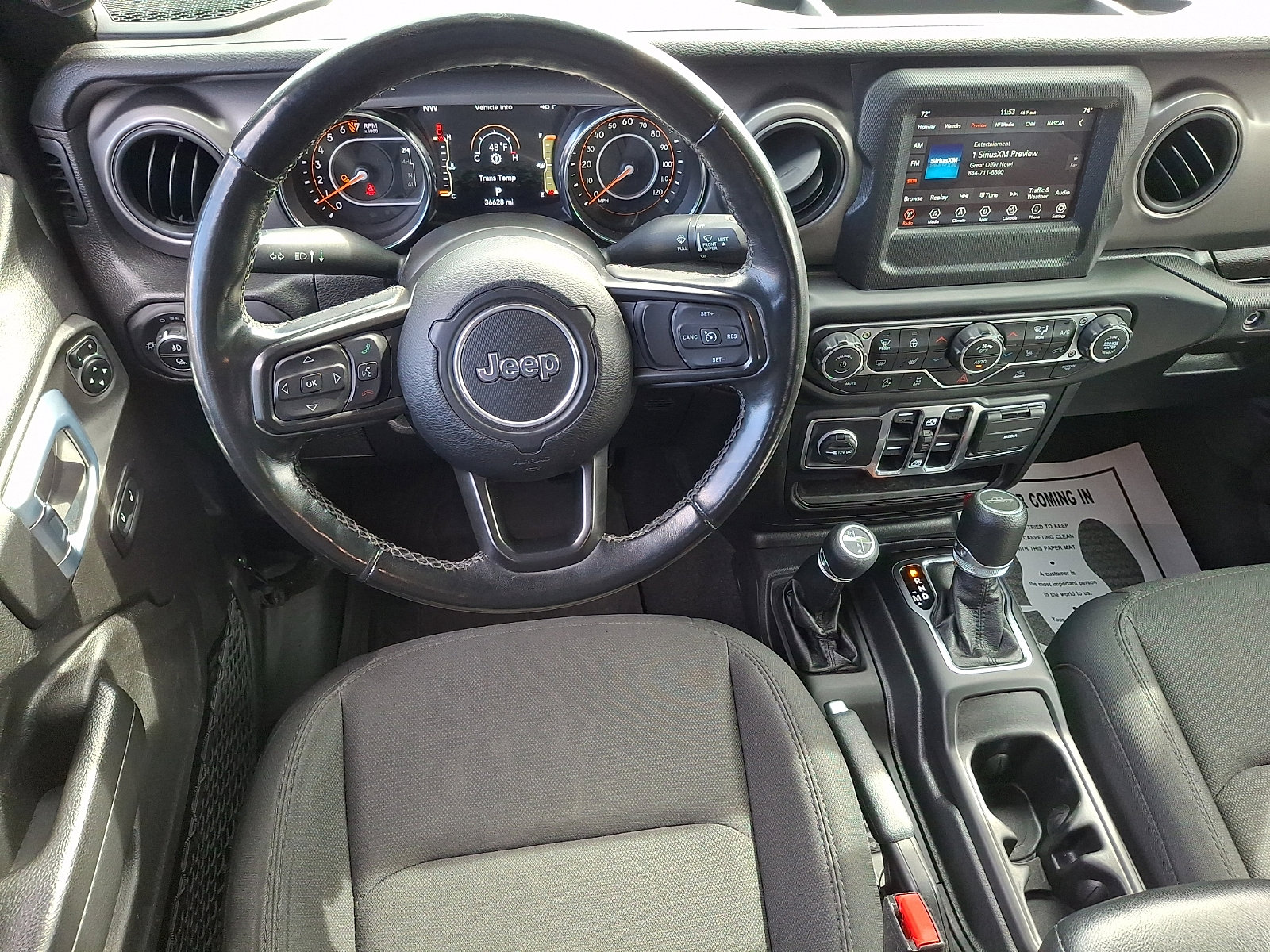 Used 2022 Jeep Gladiator Sport AWD/4WD image 11