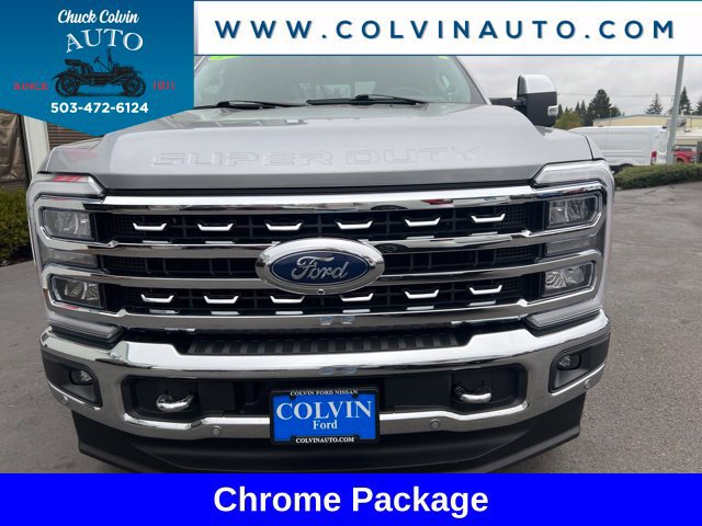 Used 2023 Ford F350 Lariat w/ Lariat Ultimate Package AWD/4WD image 3