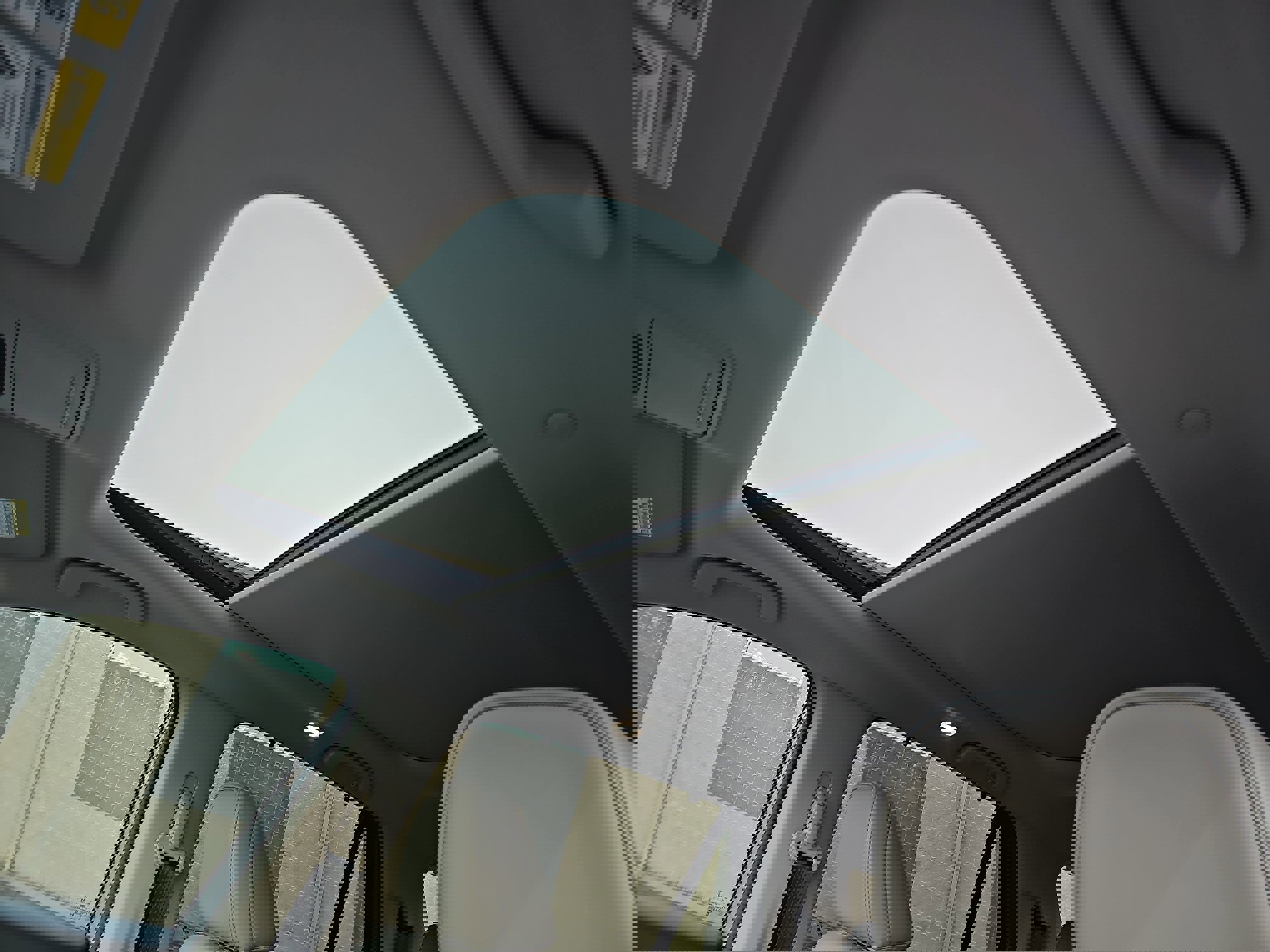 Used 2025 Honda Pilot Touring image 29