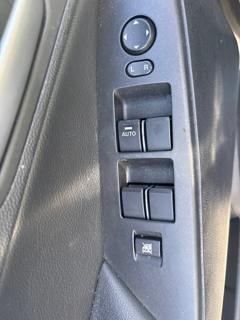 Used 2012 MAZDA MAZDA3 i Grand Touring w/ Tech Pkg FWD image 15
