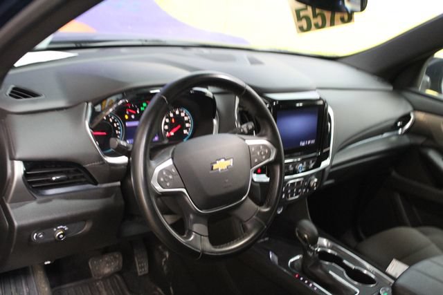 Used 2023 Chevrolet Traverse LT AWD/4WD image 13
