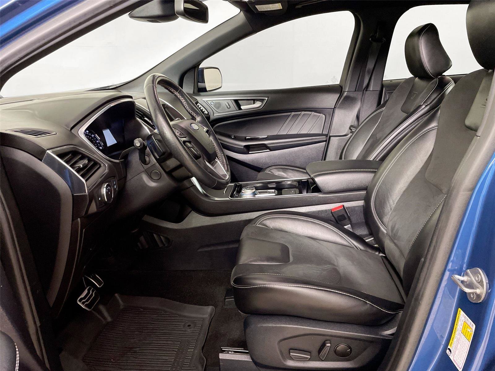 Used 2020 Ford Edge ST w/ Cold Weather Package AWD/4WD image 5