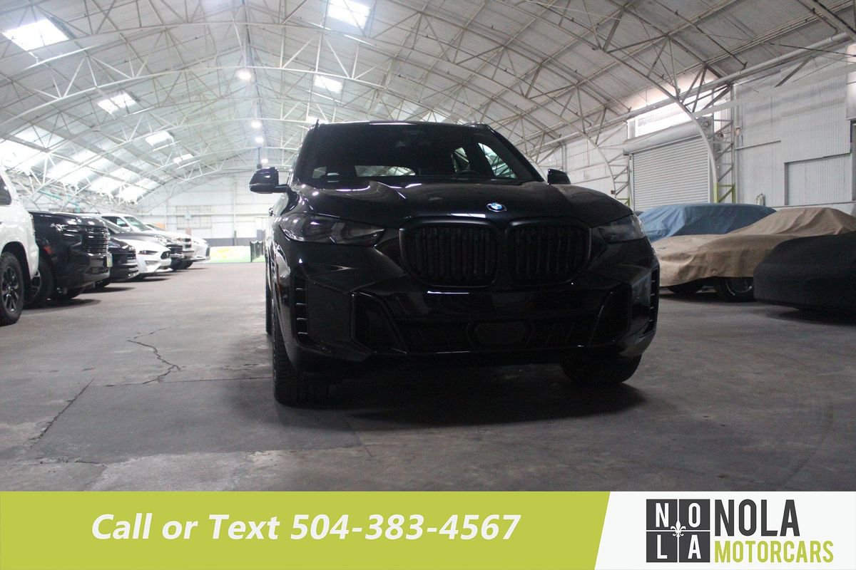Used 2024 BMW X5 xDrive40i w/ M Sport Package image 5