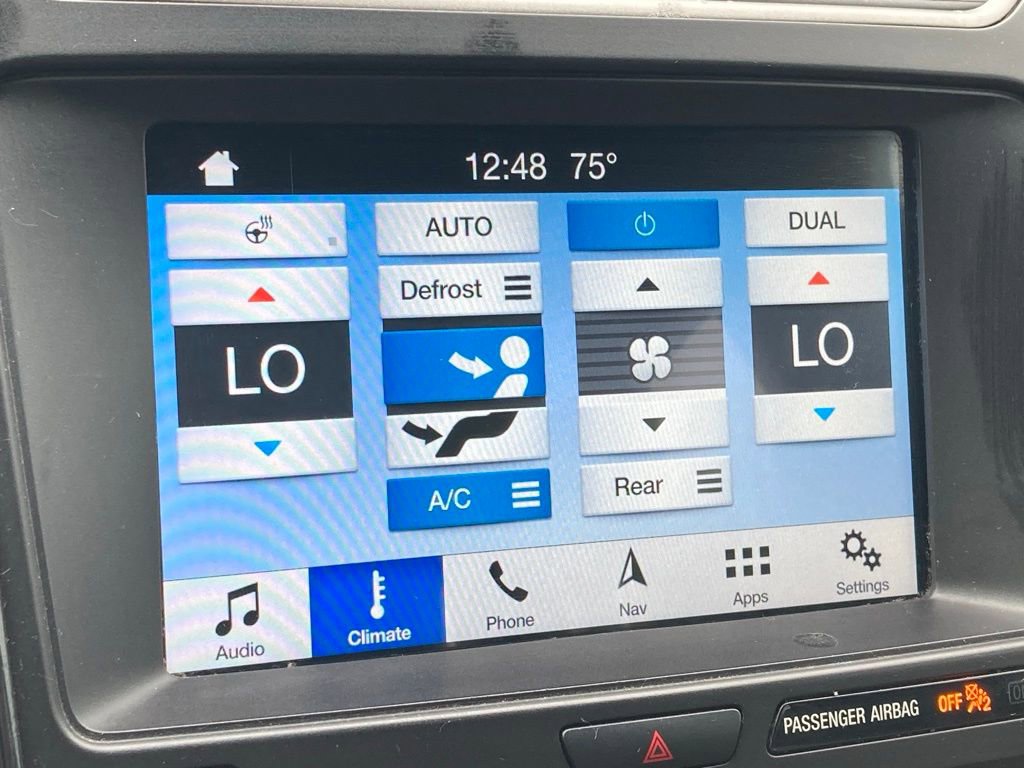 Used 2018 Ford Explorer XLT w/ Equipment Group 202A FWD image 19