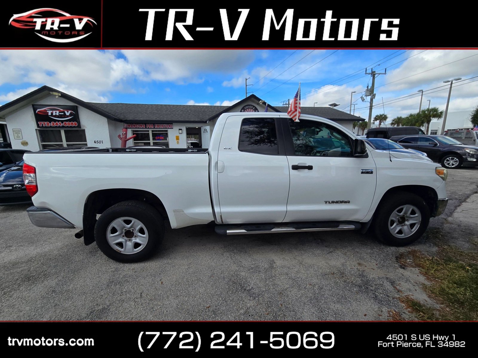 Used 2014 Toyota Tundra SR5 w/ SR5 Upgrade Package RWD image 7