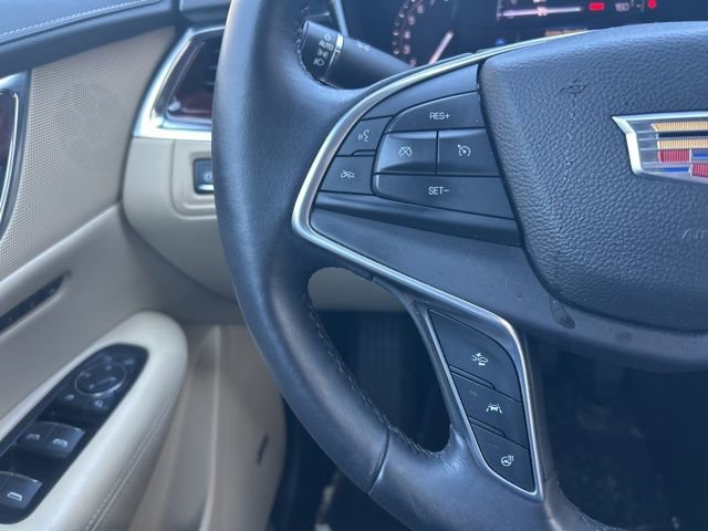 Used 2017 Cadillac XT5 Luxury w/ Driver Awareness Package image 19