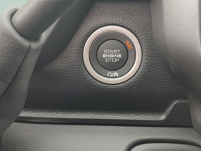 Used 2026 RAM 2500 Laramie AWD/4WD image 21