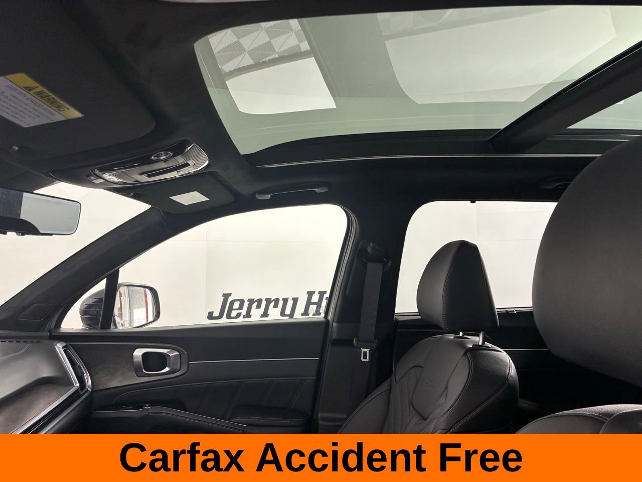 Used 2025 Kia Sorento SX Prestige image 3