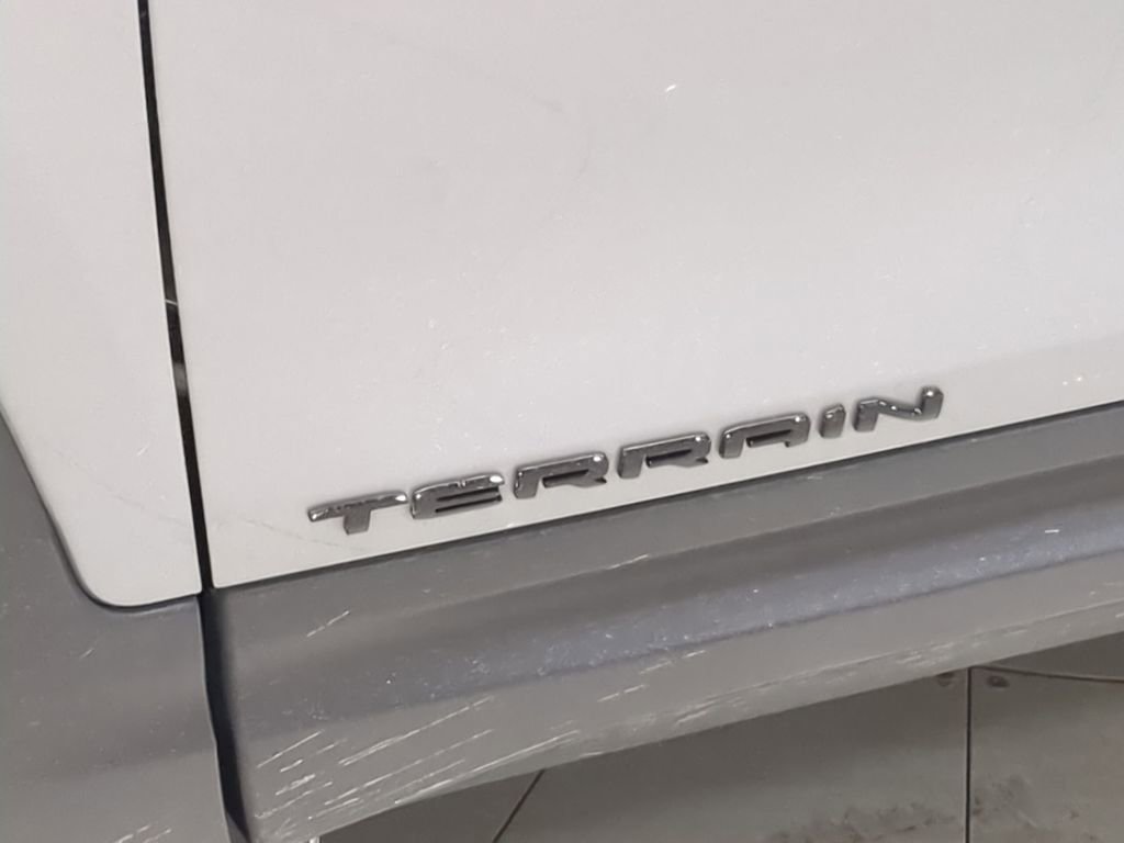 Used 2023 GMC Terrain SLE w/ Driver Convenience Package image 20