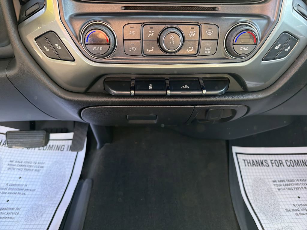 Used 2018 Chevrolet Silverado 1500 LT w/ All Star Edition AWD/4WD image 21