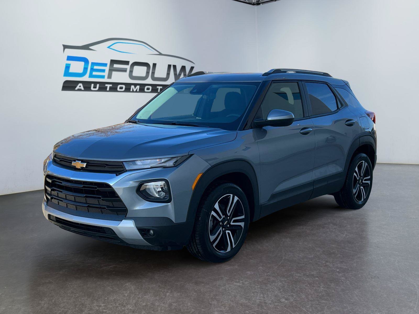 Used 2023 Chevrolet TrailBlazer LT FWD image 7