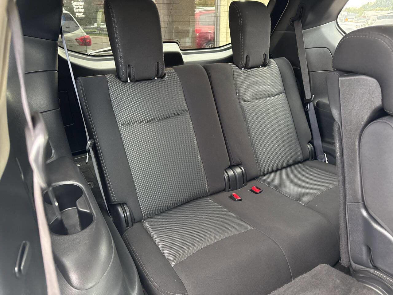 Used 2018 Nissan Pathfinder S image 20