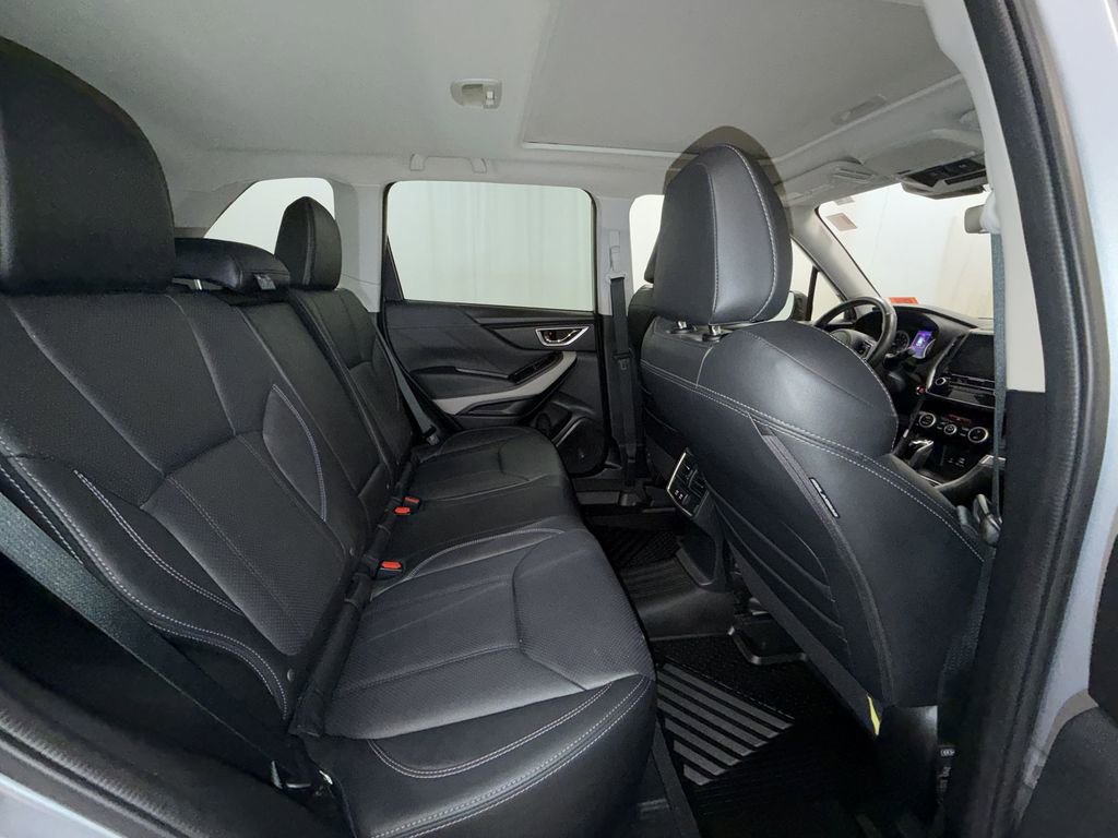 Used 2023 Subaru Forester Limited image 16