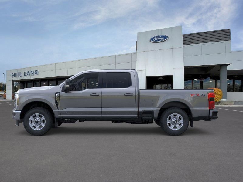 New 2026 Ford F350 XLT w/ XLT Premium Package AWD/4WD image 3