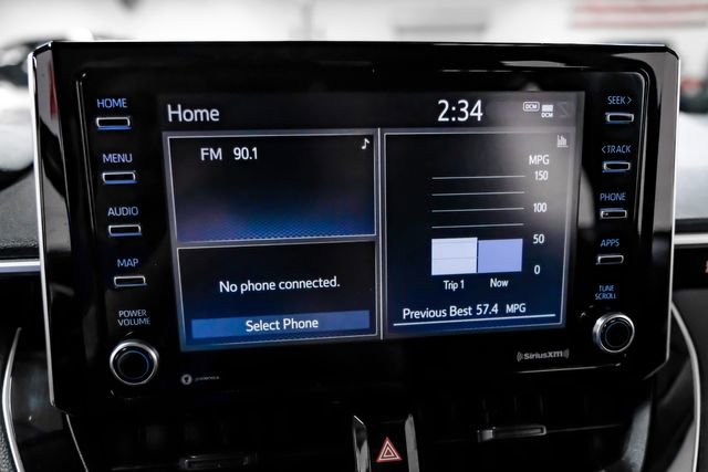 Used 2021 Toyota Corolla LE image 32