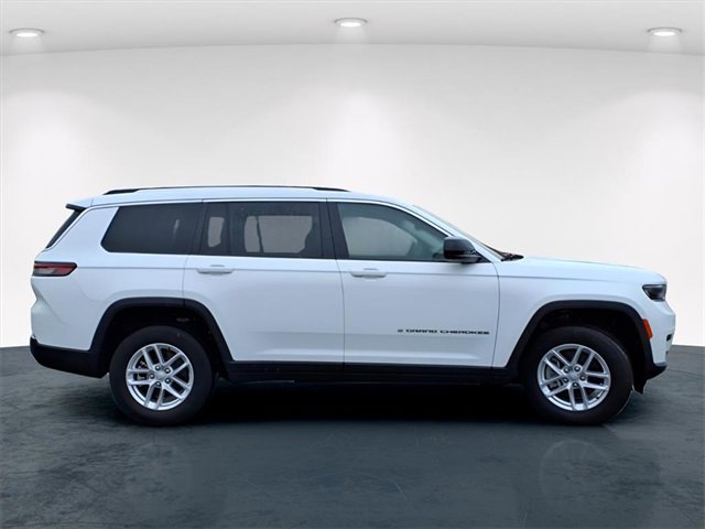 Used 2023 Jeep Grand Cherokee L Laredo image 22