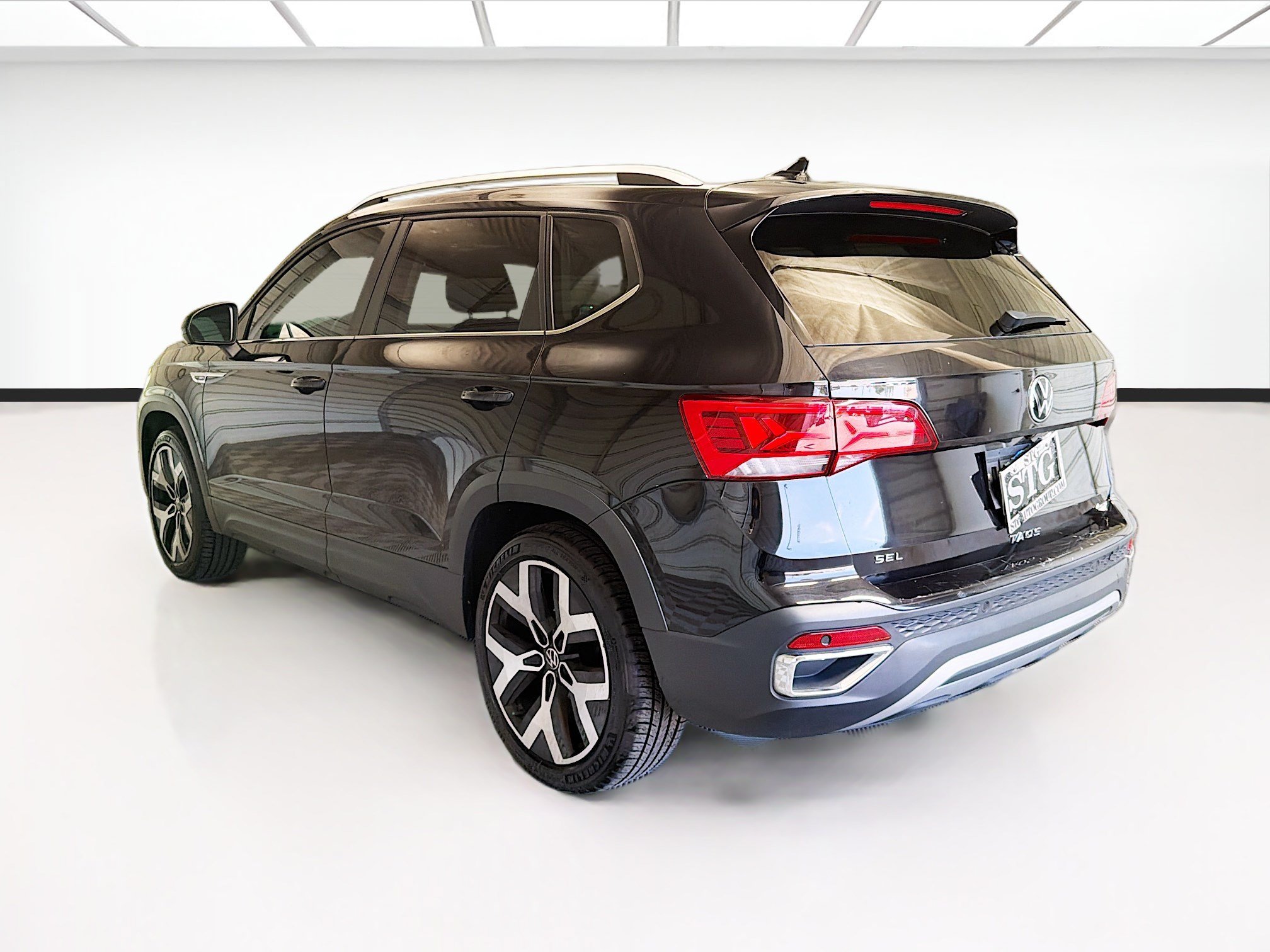 Used 2022 Volkswagen Taos SEL AWD/4WD image 6