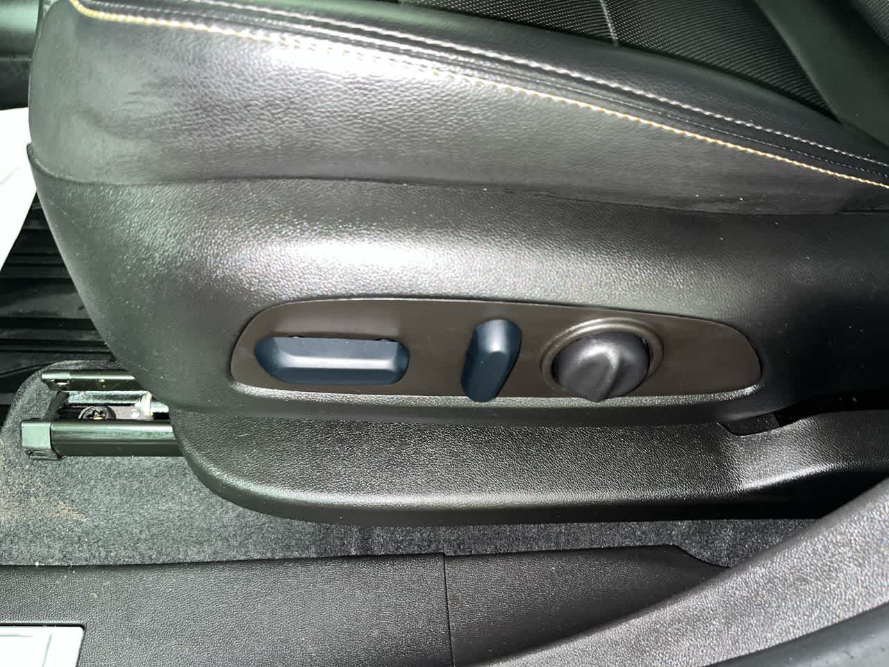 Used 2022 Chevrolet Equinox Premier FWD image 14