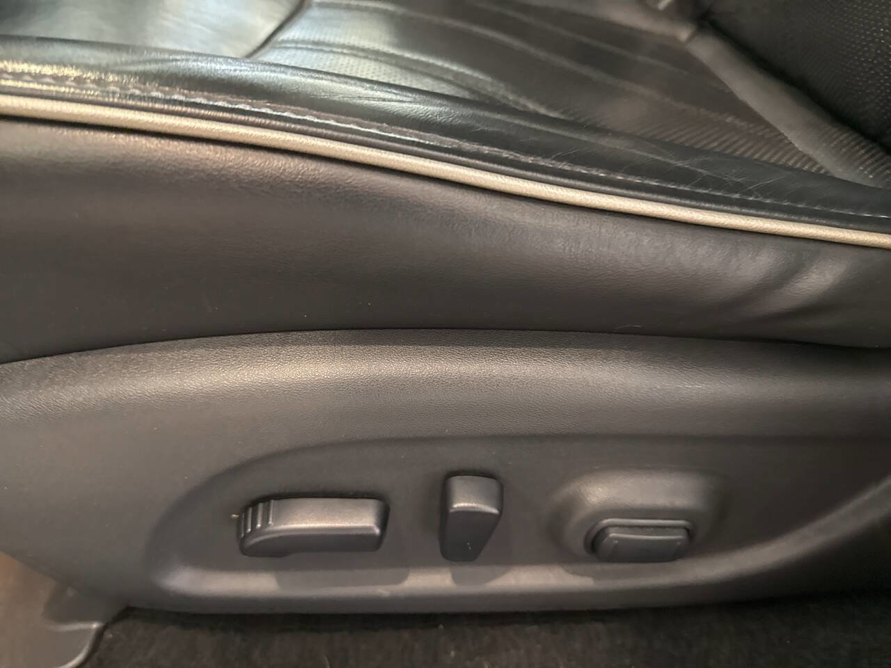 Used 2016 INFINITI QX60 AWD w/ Premium Package image 14